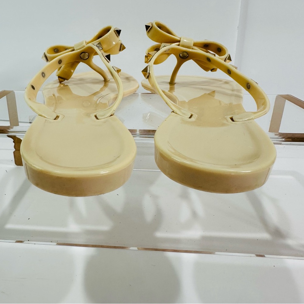 Italian Cream Jelly Sandals Gold Stud Embellished Size 9 - Picture 7 of 12